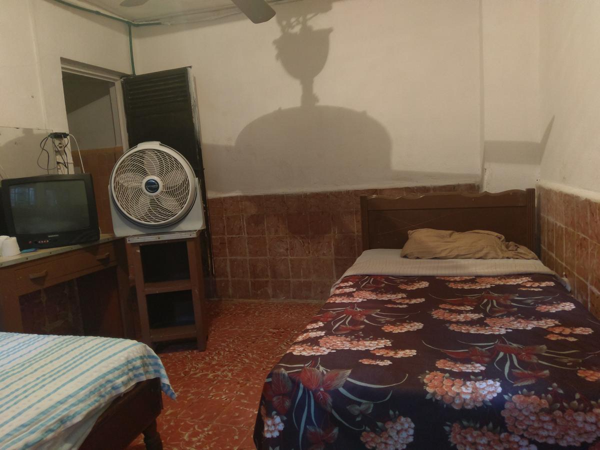Hotel Centro Viajero 奇瓦瓦 外观 照片