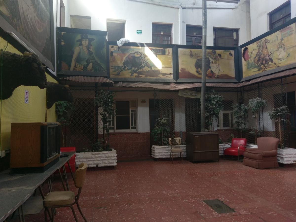 Hotel Centro Viajero 奇瓦瓦 外观 照片